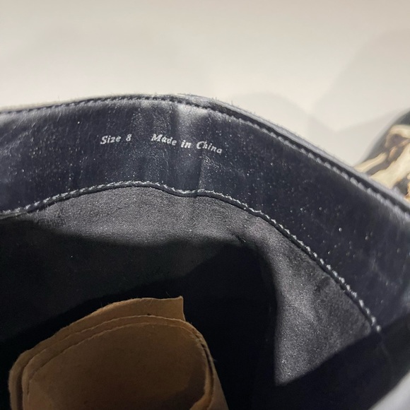 $249 stunning Dolce Vita genuine cow hide black suede heeled boots booties sz 8 - Picture 3 of 6